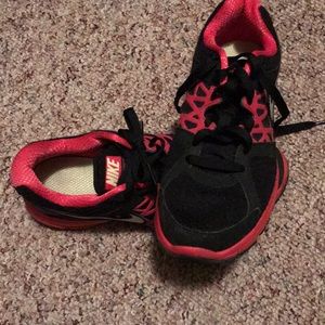 Black and pink Nike